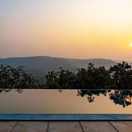 Lermitage Farms Kashid Alibaug Villa Esterno foto