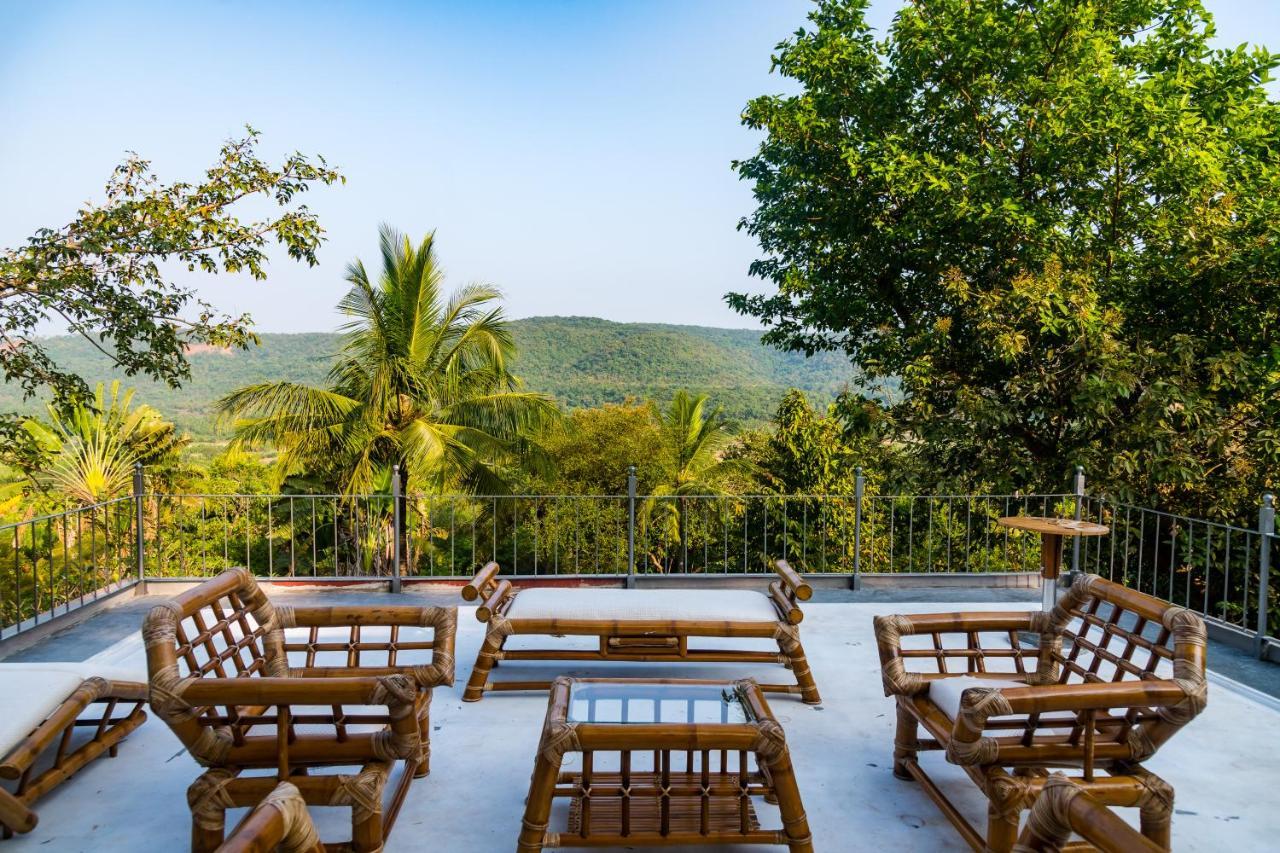 Lermitage Farms Kashid Alibaug Villa Esterno foto