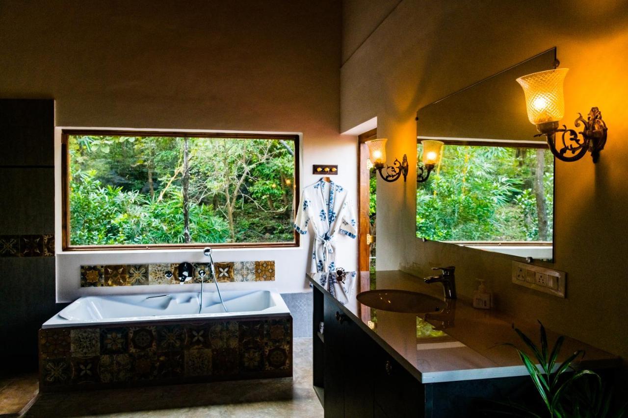 Lermitage Farms Kashid Alibaug Villa Esterno foto