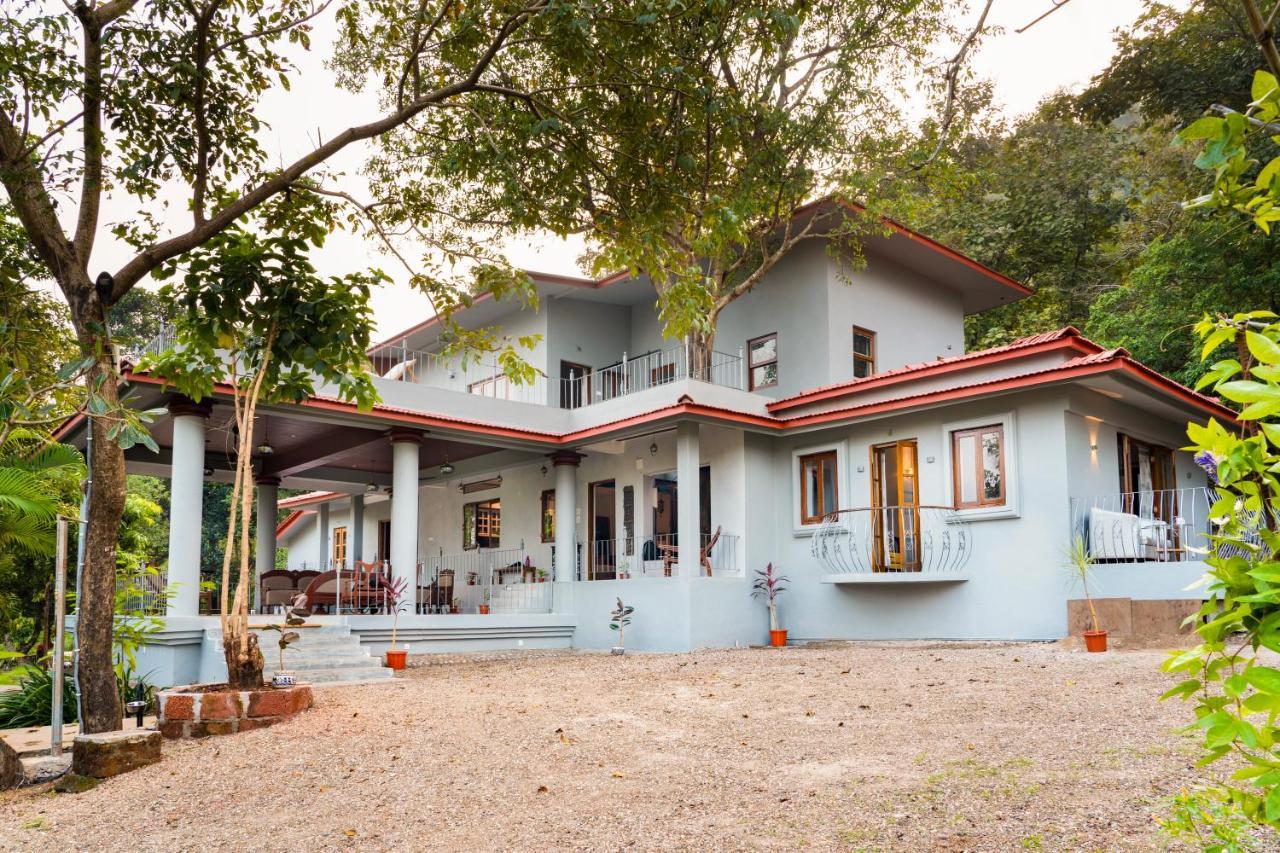 Lermitage Farms Kashid Alibaug Villa Esterno foto